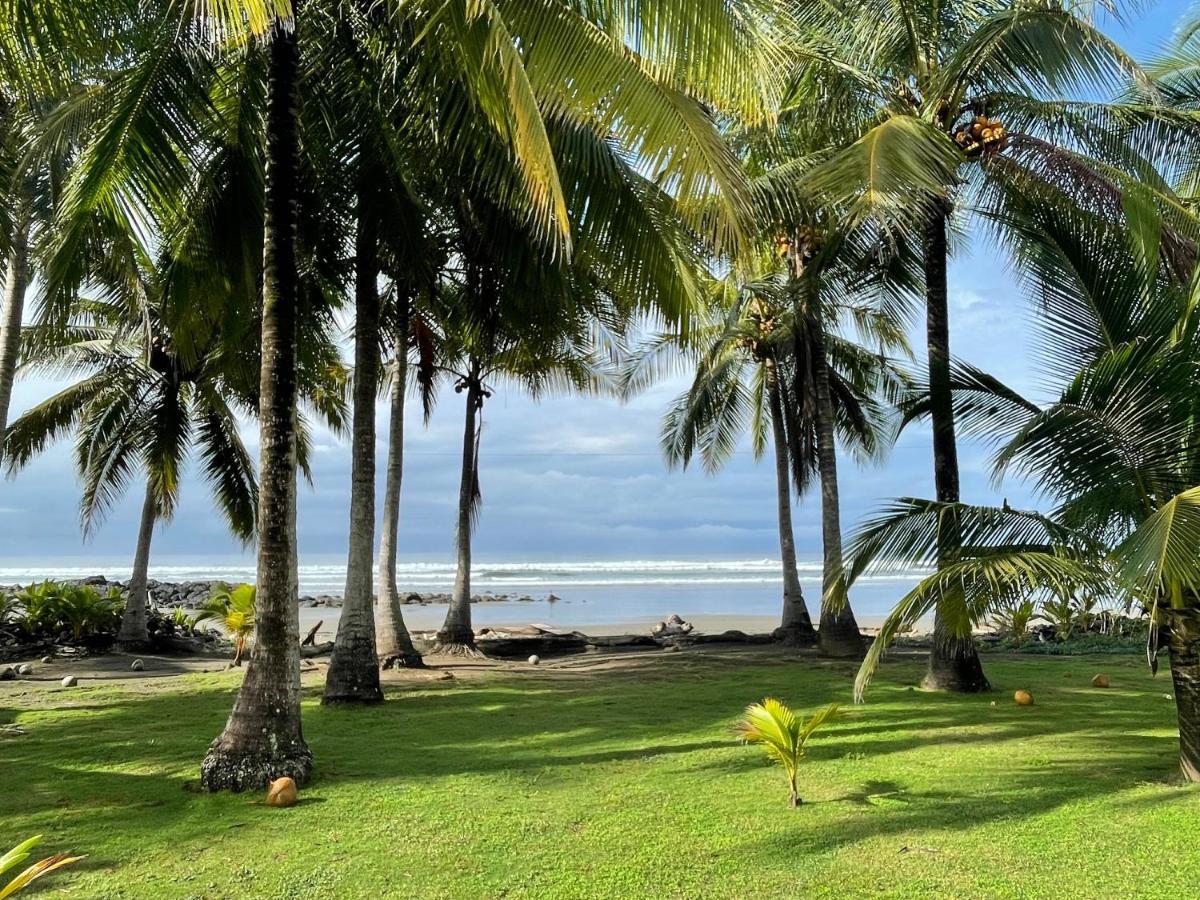 Salvatierra Beachfront Hotel Puerto Coyote Exterior photo