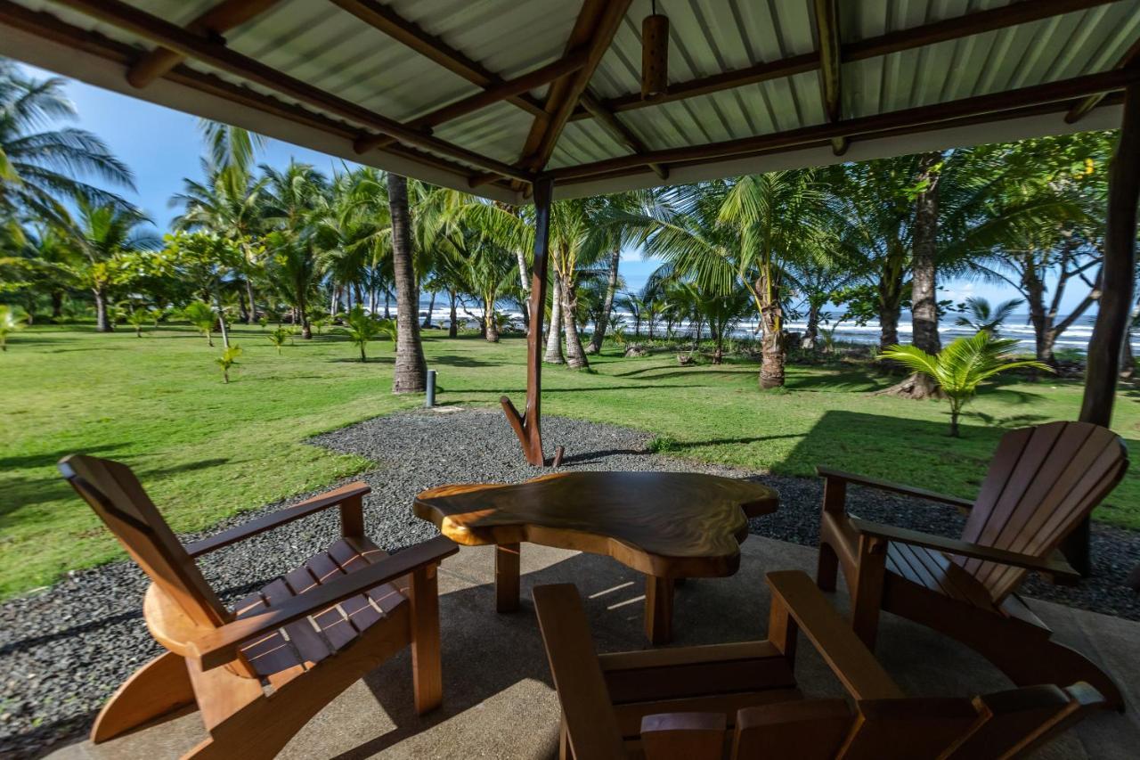 Salvatierra Beachfront Hotel Puerto Coyote Exterior photo